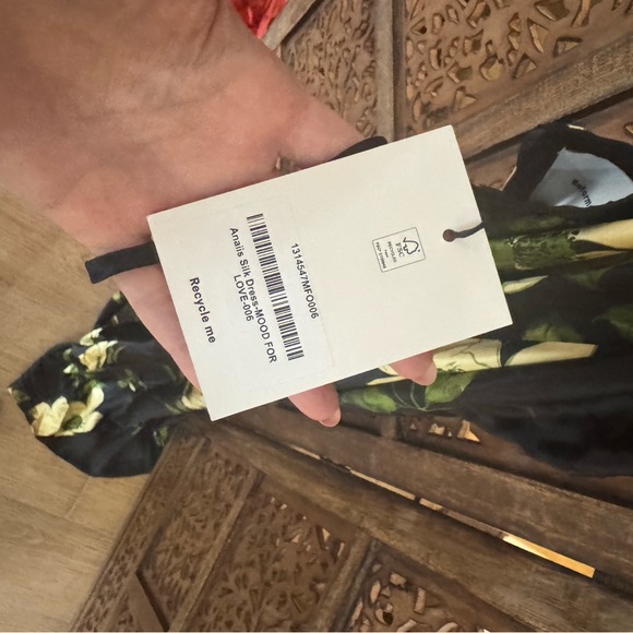 NEW NWT Reformation Anaiis Silk Maxi Dress Gown Mood for Love - Picture 9 of 9